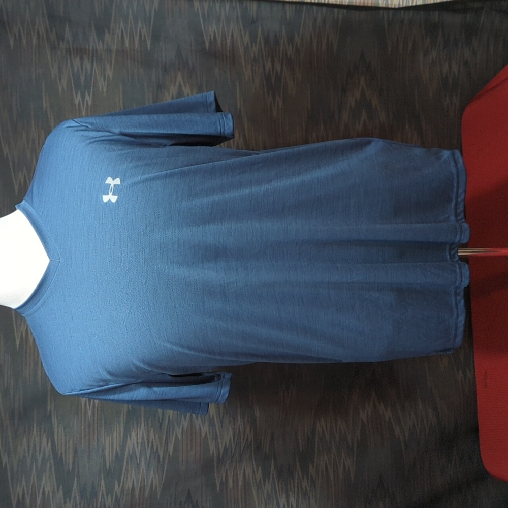 Men's Like New Under Armour Heatgear Sports Tee Blue Size L